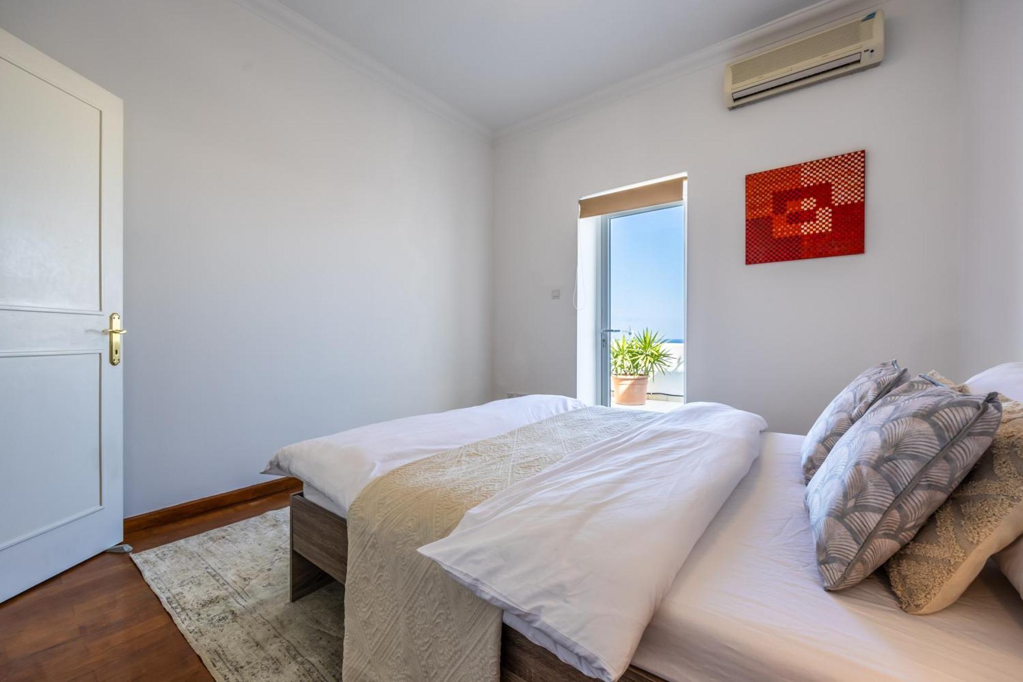 Apartamento Stunning - Seaview Penthouse 3-bed + Parking